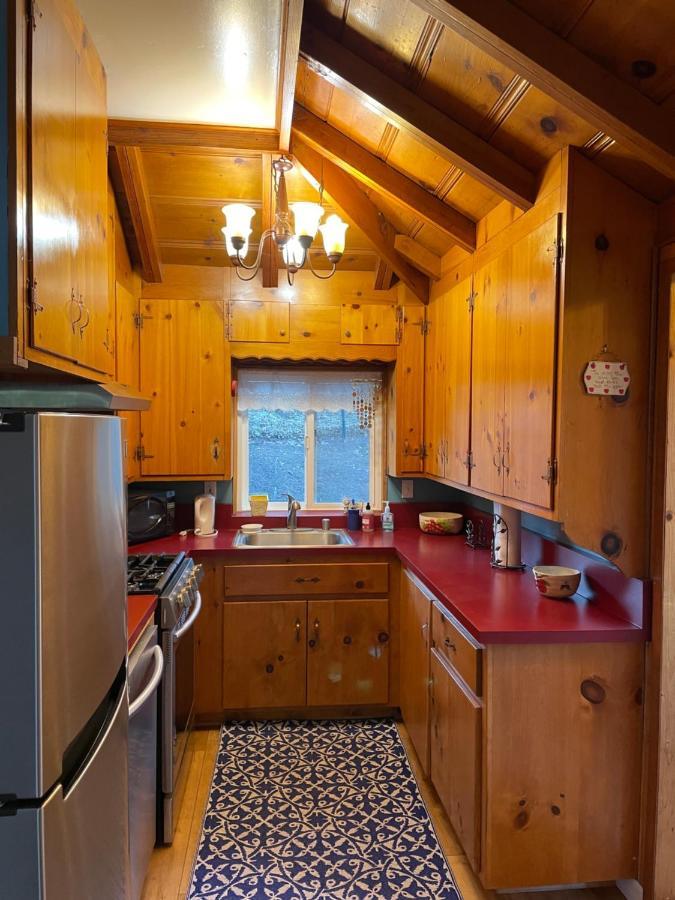 ג'וליאן Blue Bird Cottage - Pet Friendly מראה חיצוני תמונה